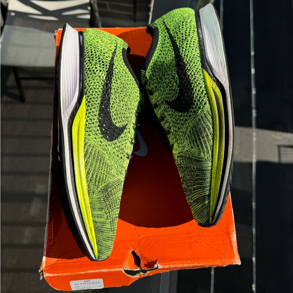 NIKE RACERS